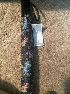 Floral Compact Umbrella with Black Handle